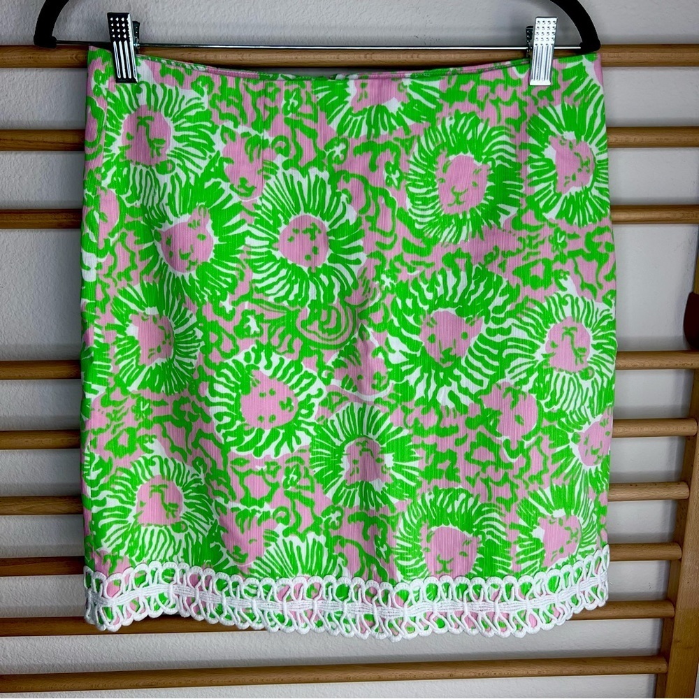 Lilly Pulitzer lion print skirt